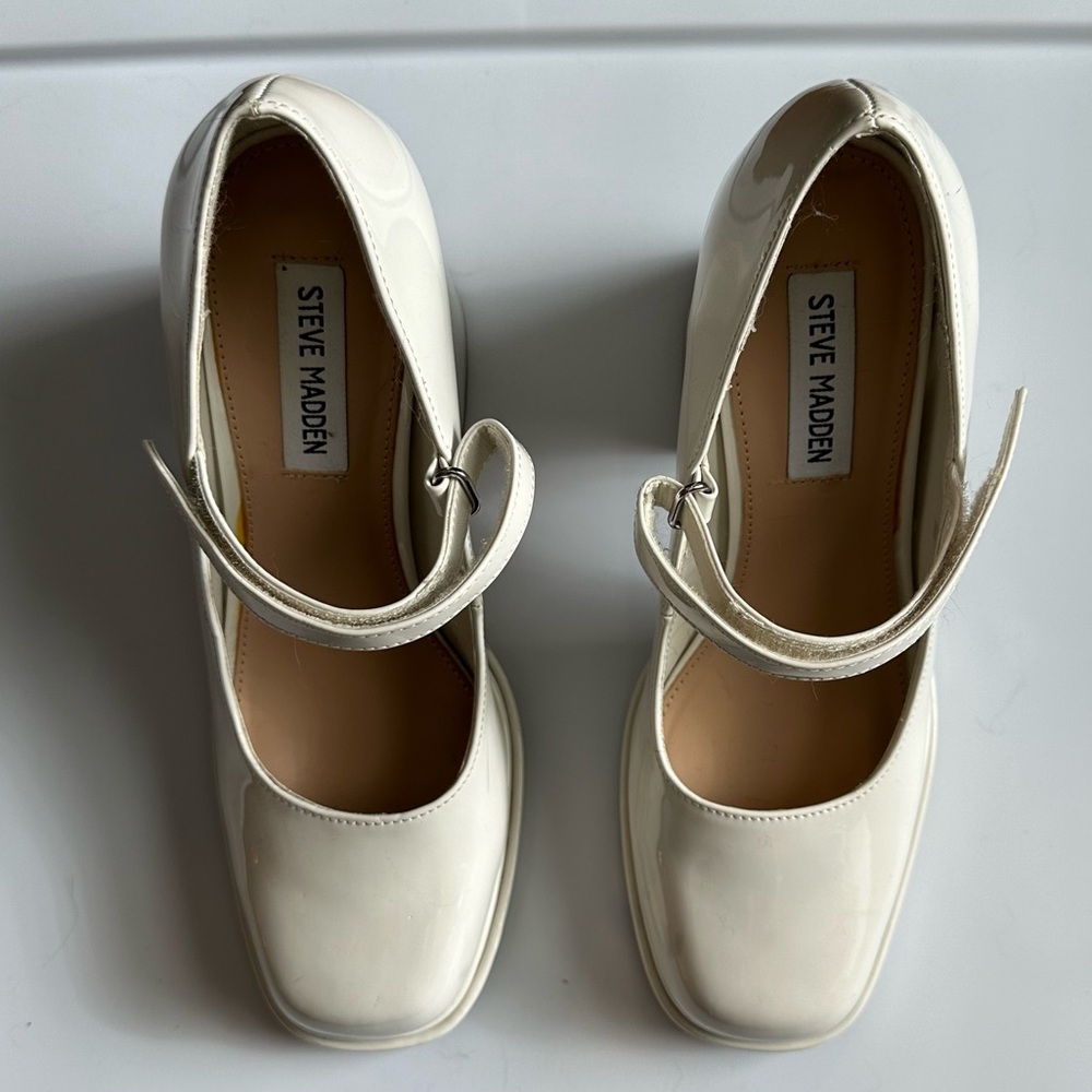 Steve Madden Off White Platform Mary Jane Heels